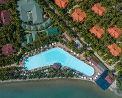 Diamond Bay Resort & Spa