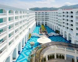 Khách sạn Movenpick Myth Patong Phuket