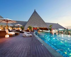 Khách sạn The Kuta Beach Heritage Bali Managed By Accor