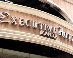 Khách sạn Executive Manila (tên cũ The Executive Plaza Hotel)