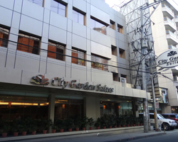 Khách sạn City Garden Suites Manila