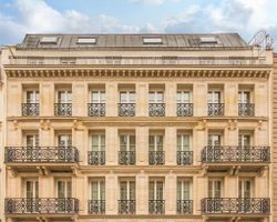 Khách sạn Splendide Royal Paris