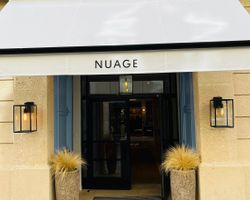 Khách sạn Nuage Paris (Tên cũ Khách Sạn Elysees Mermoz)