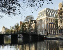 Khách Sạn Radisson Blu Amsterdam City Center