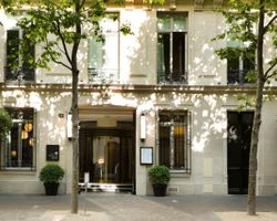 Khách sạn Le Narcisse Blanc Hotel & Spa Paris