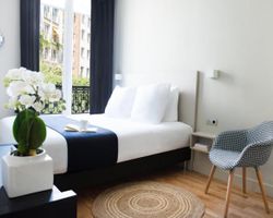 Khách sạn Suites & Hotel Helzear Etoile Paris