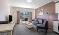 Oaks Sydney Goldsbrough Suites