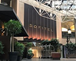 Khách Sạn Sofitel Melbourne On Collins