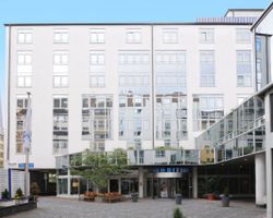 Khách sạn Maritim Munchen Munich