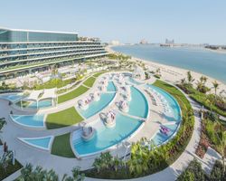 Khách sạn W Palm Dubai