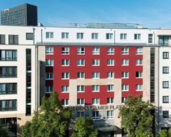 Khách sạn NH Berlin Potsdamer Platz
