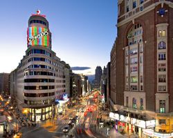 Khách sạn Vincci Capitol, Madrid