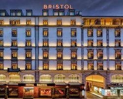Khách sạn Bristol Geneva