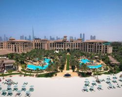 Four Seasons resort Dubai At Jumeirah Beach