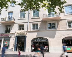 Khách sạn Marsiho by HappyCulture (tên cũ Best Western Marseille)
