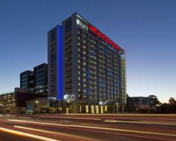 Khách sạn Doubletree By Hilton Perth Northbridge