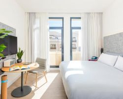Khách sạn INNSiDE by Melia Madrid Gran Via