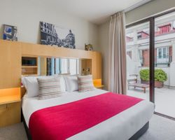 Khách sạn Room Mate Alicia Madrid
