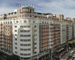 Khách sạn Emperador Madrid