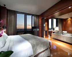 Khách sạn Eurostars Madrid Tower