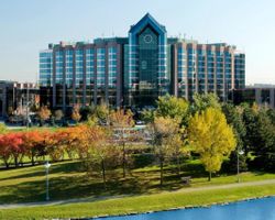 Khách sạn Hilton Toronto-Markham Suites Conference Centre and Spa