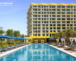 Wyndham Hội An Royal Beachfront Resort & Villas