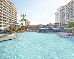 The Waterfront Beach Resort, a Hilton Hotel Los Angeles