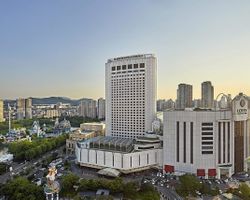 Khách sạn Lotte World Seoul