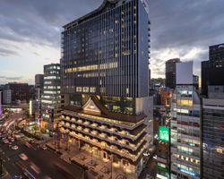 Khách sạn Royal Classic Osaka