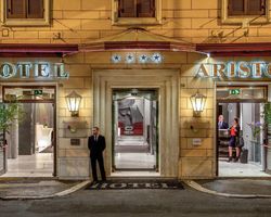Khách sạn Ariston Rome