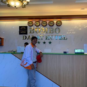 Khách sạn Bom Bo Đà Lạt