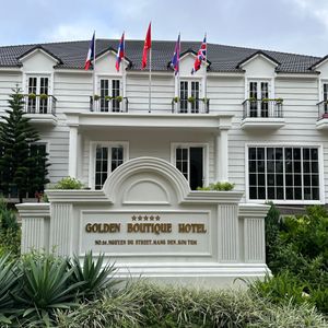Khách sạn Golden Boutique Măng Đen Kon Tum