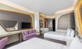 V Dubai, Curio Collection by Hilton