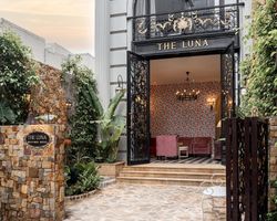 Khách sạn The Luna Boutique Quy Nhơn