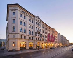 Khách sạn Vier Jahreszeiten Kempinski Munich