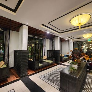 Shining Riverside Hotel & Spa Hội An