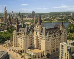 Khách sạn Fairmont Chateau Laurier Ottawa