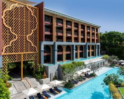 Khách sạn Avista Grande Phuket Karon - MGallery