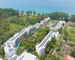 Le Meridien Phuket Mai Khao Beach Resort