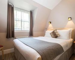 Khách sạn Arosfa London by Compass Hospitality