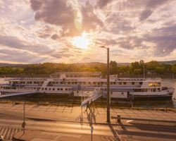 Khách sạn Fortuna Boat Budapest