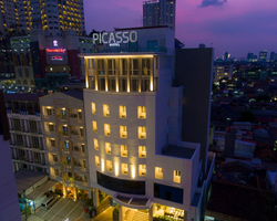 Khách sạn Grand Picasso Jakarta