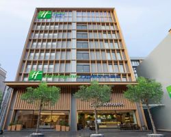 Khách sạn Holiday Inn Express and Suites Bangkok Central Pier