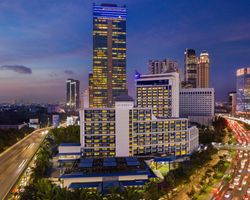 Khách sạn Le Meridien Jakarta