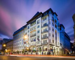 Khách sạn Novotel Budapest Centrum