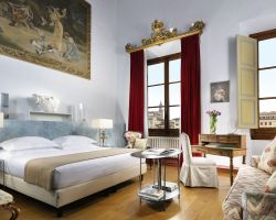 Khách sạn Leone Blu Suites Florence