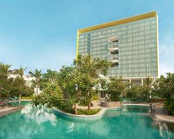 Khách sạn DoubleTree by Hilton Jakarta Diponegoro