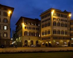 Khách sạn Santa Maria Novella Florence