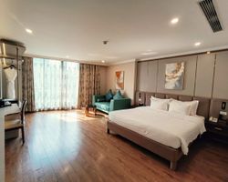 Khách sạn Splendid Premium Hà Nội