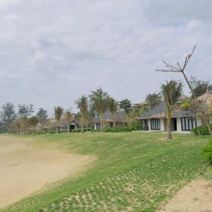 Crown Retreat Quy Nhơn Resort